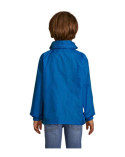 vetrovka-sols-surf-kids