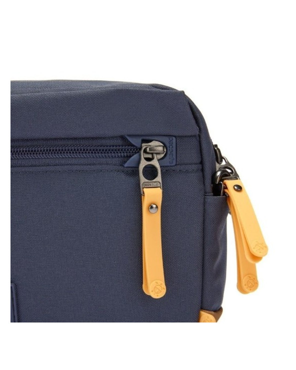 Сумка Pacsafe GO crossbody, 6 степеней защиты