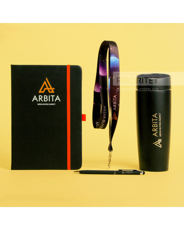 Welcome pack із записником, термокухлем та канцелярією