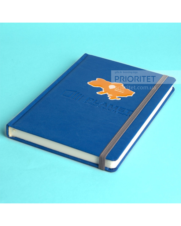 Набор с записной книжкой, ручкой и свечой