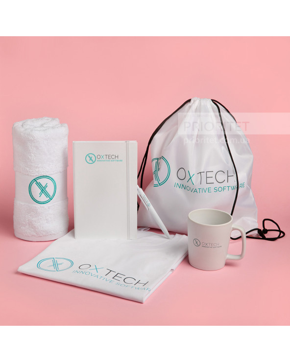 Welcome pack з горнятком, рушником та футболкою