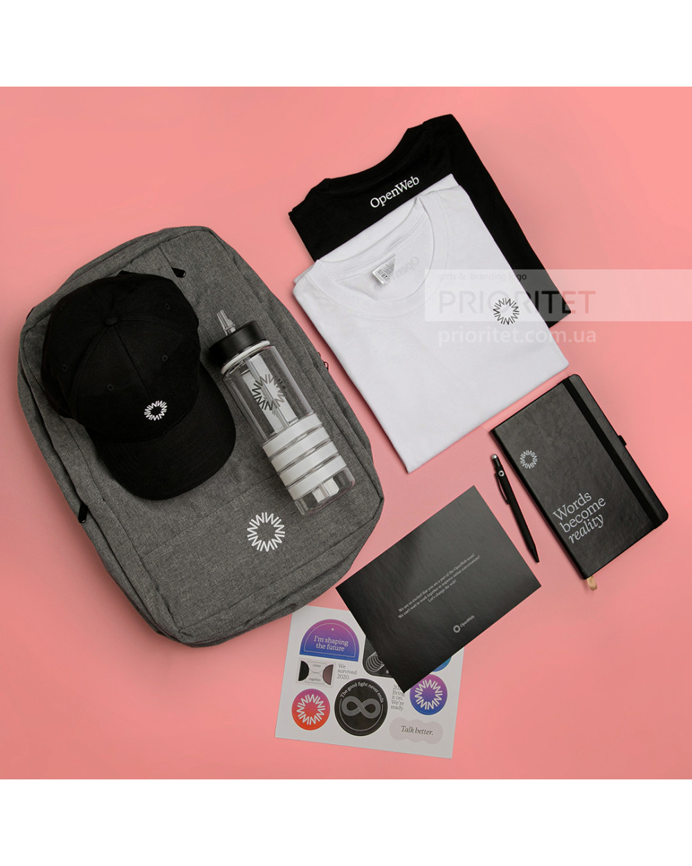 Welcome pack с рюкзаком для ноутбука и стикерами