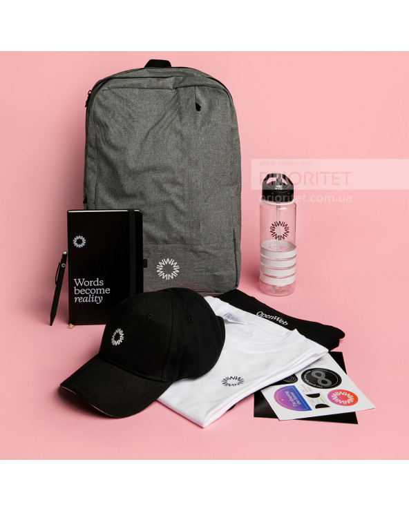 Welcome pack с рюкзаком для ноутбука и стикерами