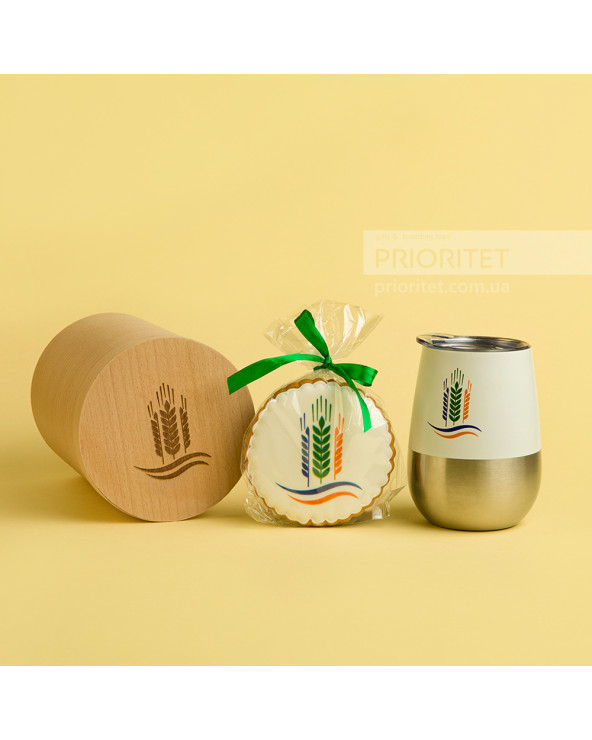 Набір з термокружкою та імбирним пряніком