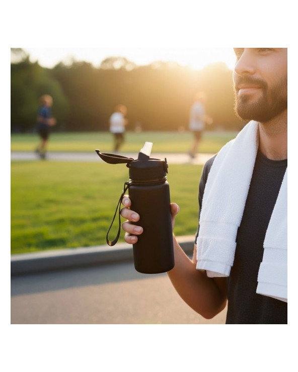 Пляшка для води 600 мл тританова Line Art Merlo