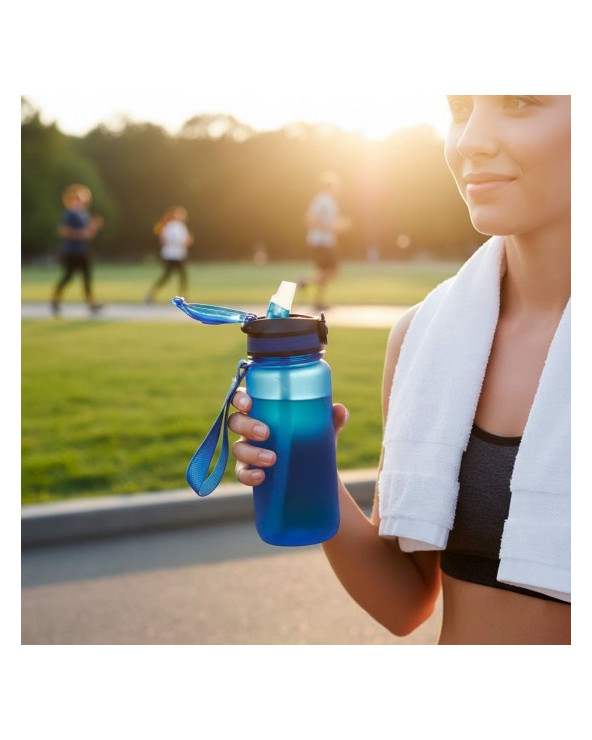 Пляшка для води 600 мл тританова Line Art Merlo