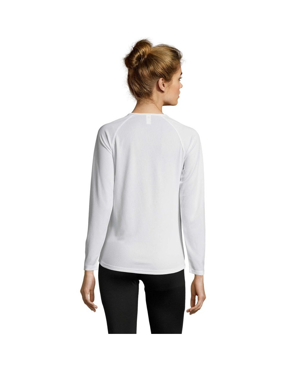 muzhskaya-legkaya-steganaya-kurtka-s-termosvarennymi-shvami-rocket-men