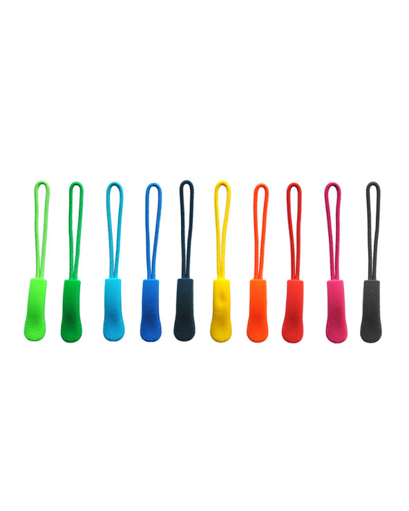 muzhskaya-legkaya-steganaya-kurtka-s-termosvarennymi-shvami-rocket-men