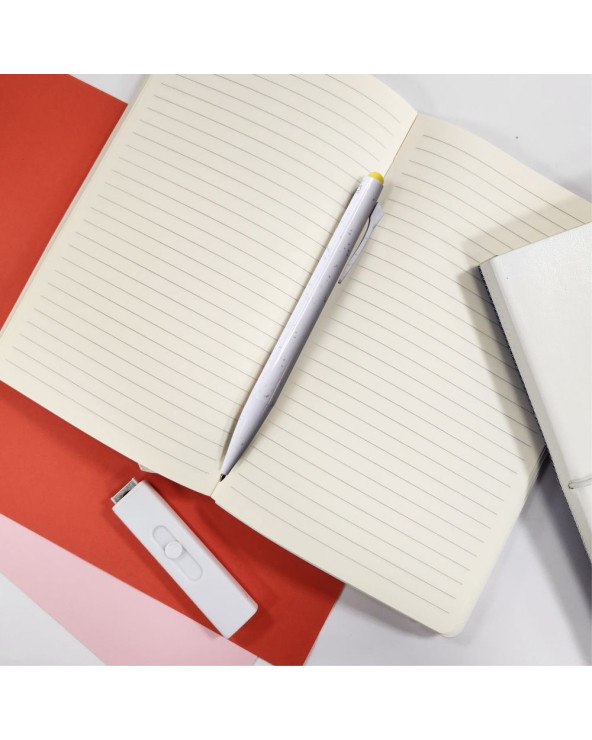 ruchka-plastikova-geleva