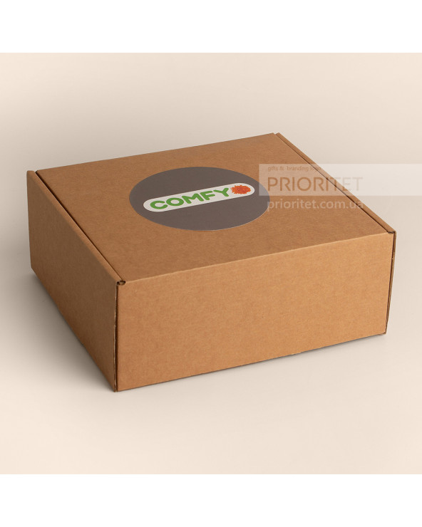 Набір з термогорнятком, шоколадкою та навчальними матеріалами