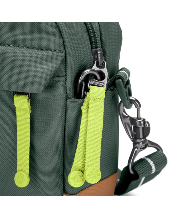sumka-pacsafe-go